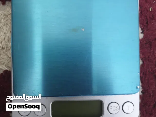 ميزان حساس