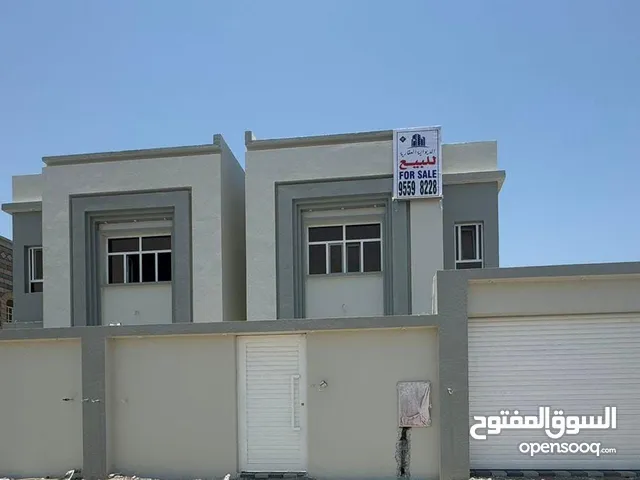 للبيع توين فيلا المعبيلة الثالثة (سابقا الثامنة)