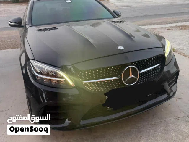 2019 مرسيدس بنز الفئة-C C 300