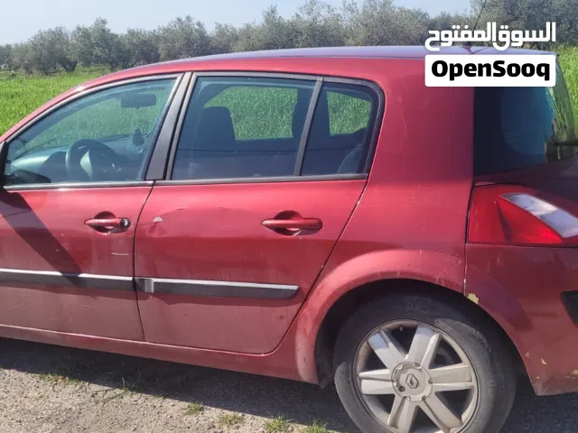 2005 رينو ميجان E2
