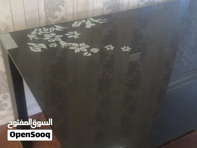 طاولة طول 150 عرض 50 للبيع