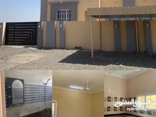 100 m2 2 Bedrooms Apartments for Rent in Al Batinah Liwa