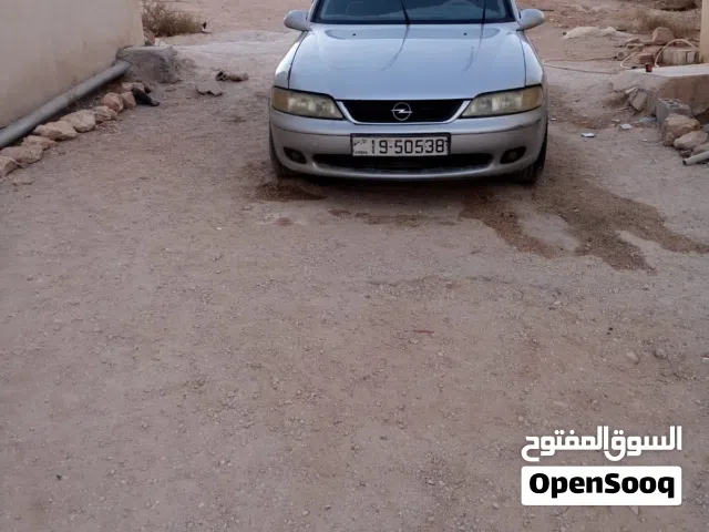 2001 أوبل فيكترا