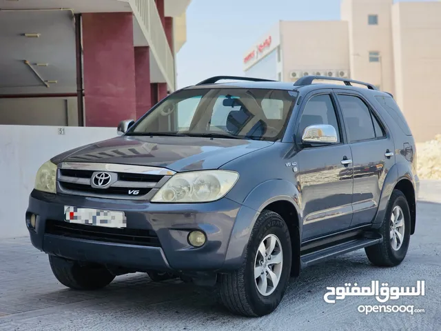 TOYOTA FORTUNER V6 2007 DOUBLE GEAR 7 SEATER SUV FOR SALE