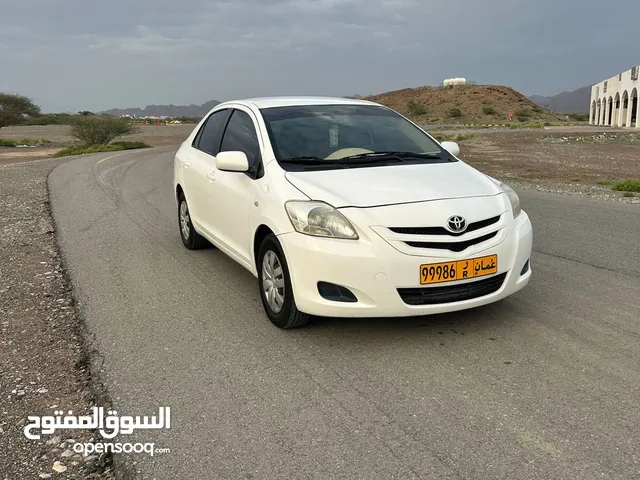 Used Toyota Yaris in Al Dakhiliya