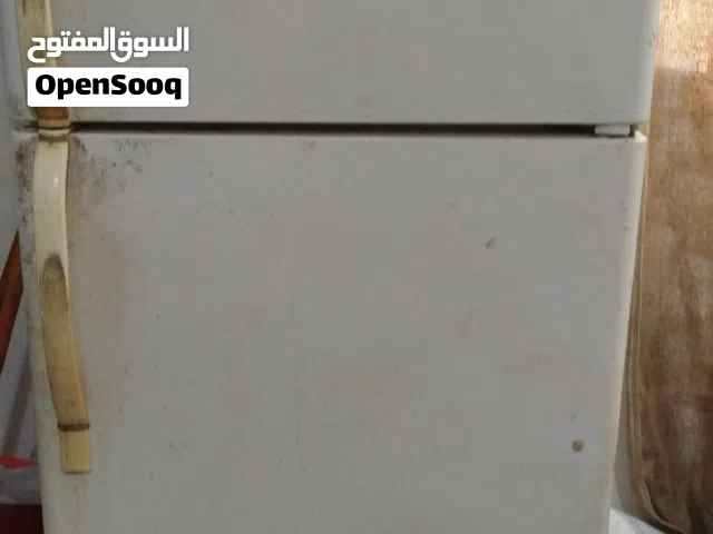 ثلاجة للييع