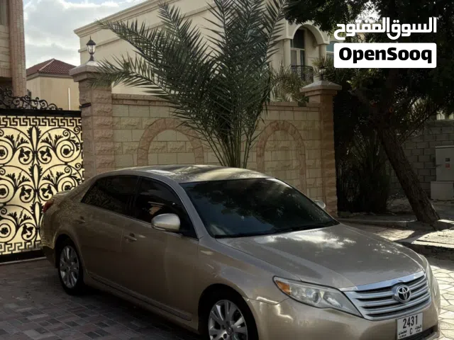 Used Toyota Avalon in Ajman