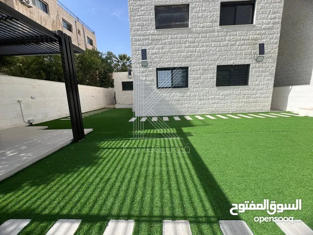 182 m2 3 Bedrooms Apartments for Sale in Amman Shmaisani