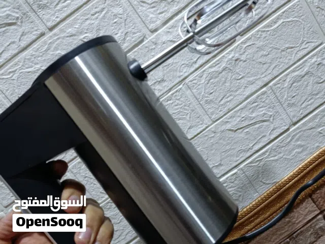 خلاطه ومحضره طعام