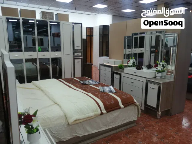 أثاث غرف نوم ودواليب وسراير وتسريحات أسعار تبدأ من 250 ريال حسب الاثاث المطلوب