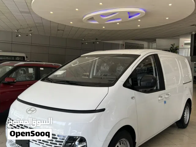 2026 هيونداي ستاريا
