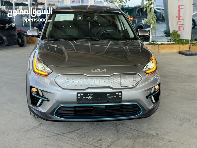 كيا نيرو كهرباءبريميوم بلس 2022 وارد كوريا فحص كامل ممشى 60 الف KM لون مميز فيراني