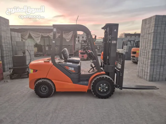 Forklift 3.5 T 2026