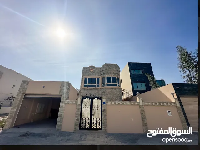 700 m2 More than 6 bedrooms Villa for Sale in Muharraq Amwaj Islands