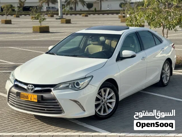 2016 Toyota Camry XLE