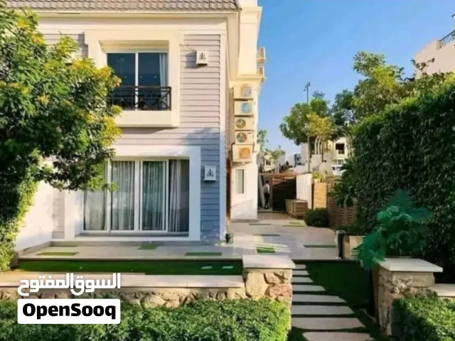 255 m2 4 Bedrooms Villa for Sale in Cairo New Cairo