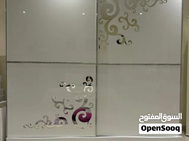 خزانة ألبسة