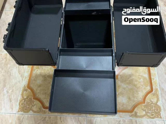 حقيبة جديدة لأدوات التجميل