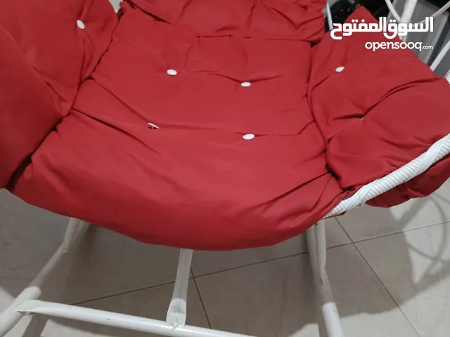 كرسي عش البلبل هزاز حجم جامبو بحالة ممتازة