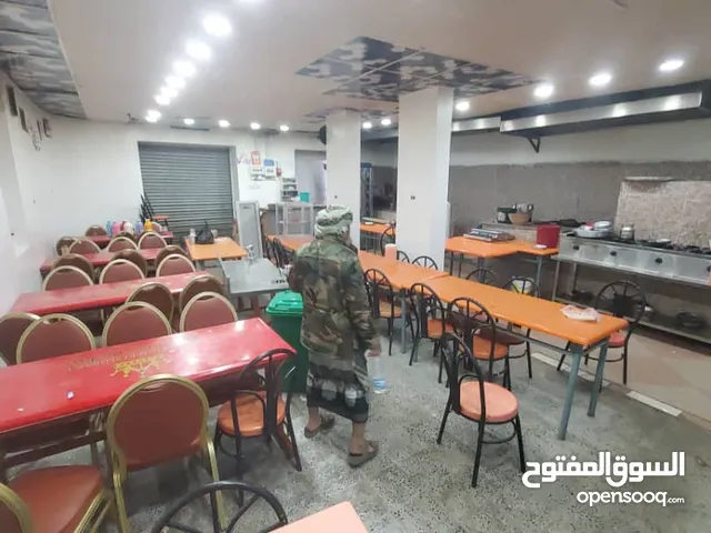 مطعم للبيع شارع حده