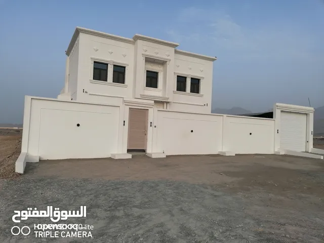 349 m2 3 Bedrooms Townhouse for Sale in Al Batinah Wadi Al Ma'awal