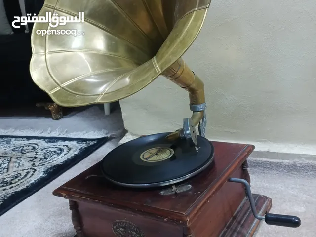 جهاز جرامافون قديم اجنبي للبيع