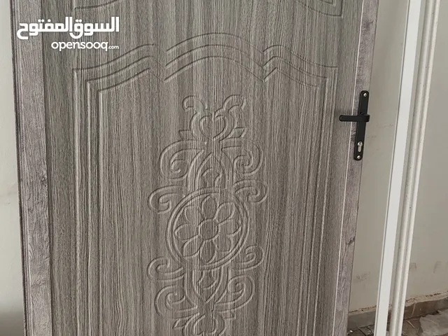 باب المنيوم