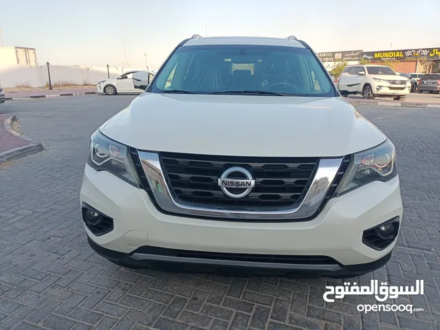 Nissan pathfinder model 2017 USA full option