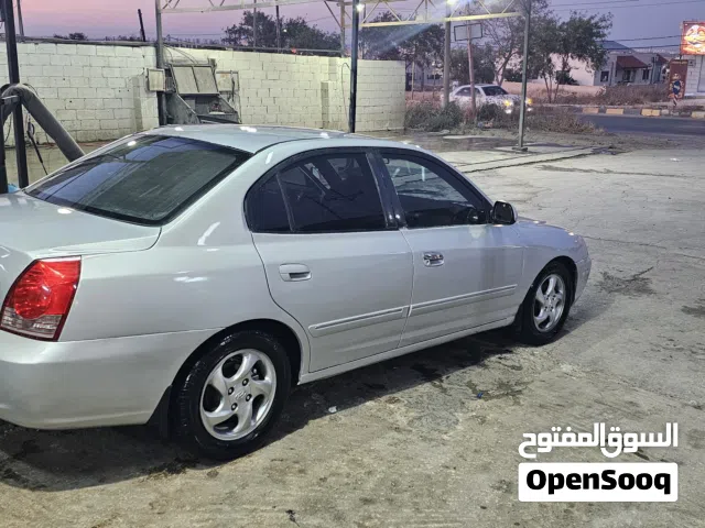 2004 Hyundai Avante Standard