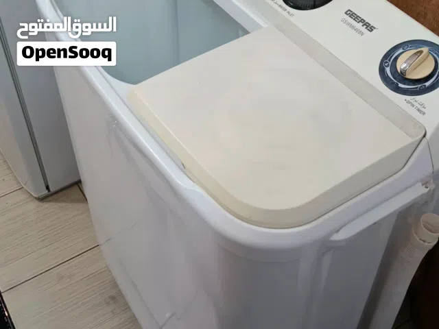 غسالة نصف أوتوماتيكية 7 كيلو بحوضين. ممتازة والهيكل متين ومقاوم للصدأ