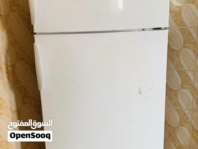 ثلاجة مستعملة للبيع أرشيلك الصناعة تركية اصلية