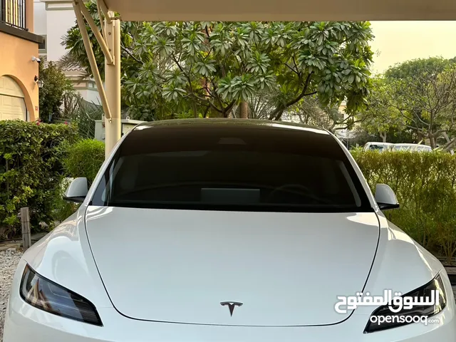 Tesla model 3 2025