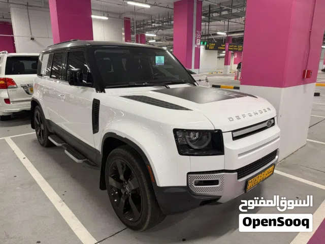 2022 لاند روفر ديفندر 110
