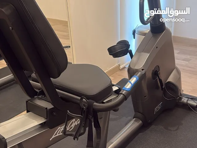 اجهزة رياضية للبيع جديدة لم تستخدم