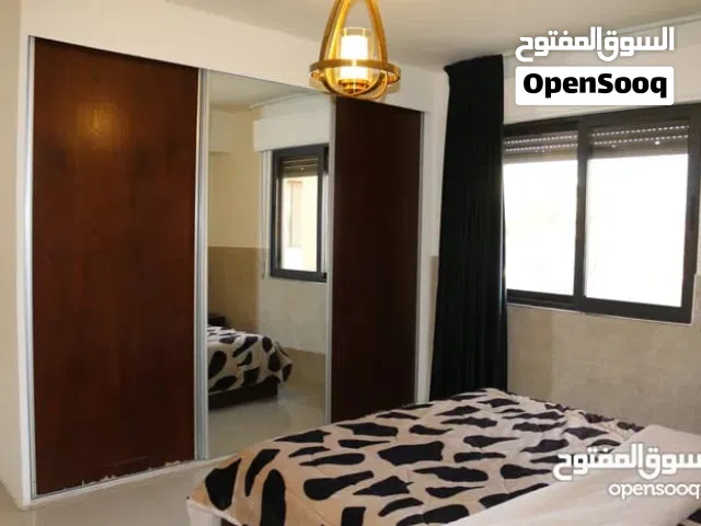 استديو مفروش مساحة 100 متر داخلي 40 متر و خارجي 60 متر للايجار في دير غبار من المالك مباشرة