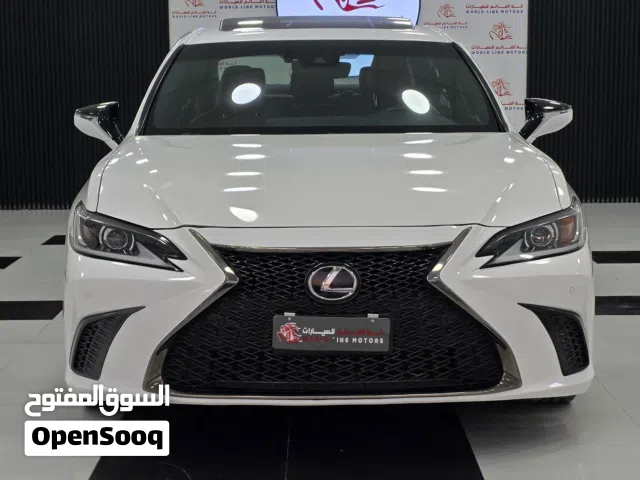 LEXUS ES 350 F SPORT 2021 الفخامة لما تمتزج بالرياضة... النتيجة تكون لكزس تخطف النظر من أول ظهور
