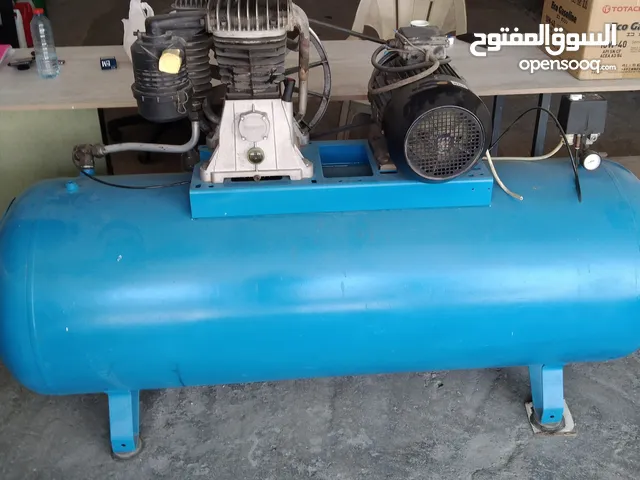 كمبروسر ايطالي 500لتر 3فاز بحالة الوكالة