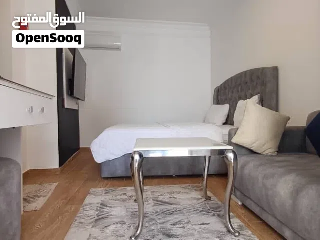 أستوديو للإيجار اليومي