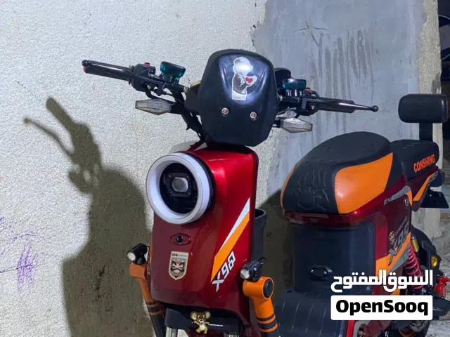 2025 ياماها Bolt