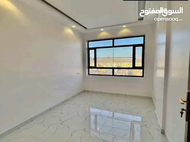 221 m2 4 Bedrooms Apartments for Sale in Sana'a Bayt Baws