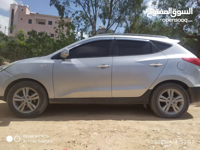 جيب هونداي توسان موديل 2012 جنطات شاشة لمس حساس خلفي مري كهرباء ترخيص لمدة عام