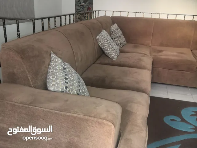L shape sofa from Pan Emirates صوفا حرف L من حول الإمارات