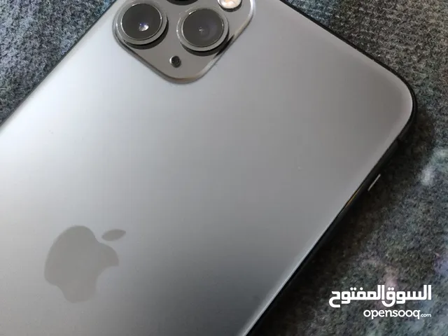 Apple iPhone 11 Pro Max 256 GB in Baghdad