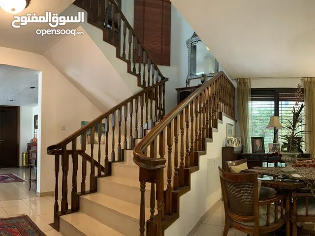 900 m2 5 Bedrooms Villa for Sale in Amman 4th Circle
