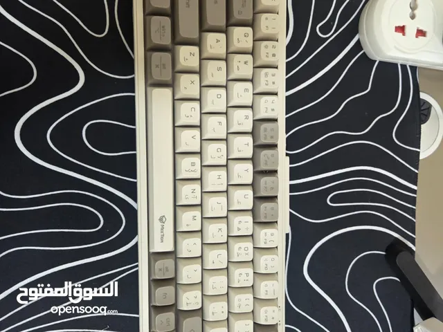 كيبورد جميل و نظيف