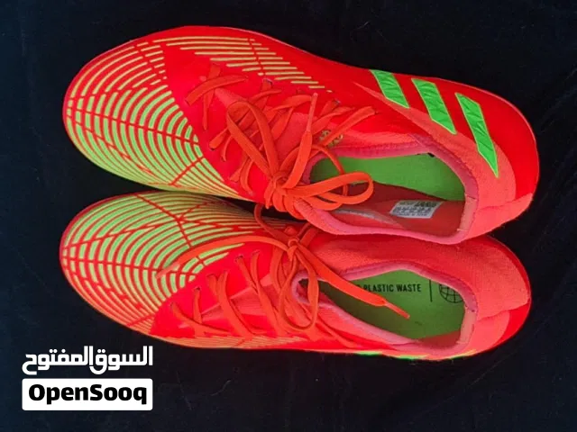 Adidas predators (EU 42)