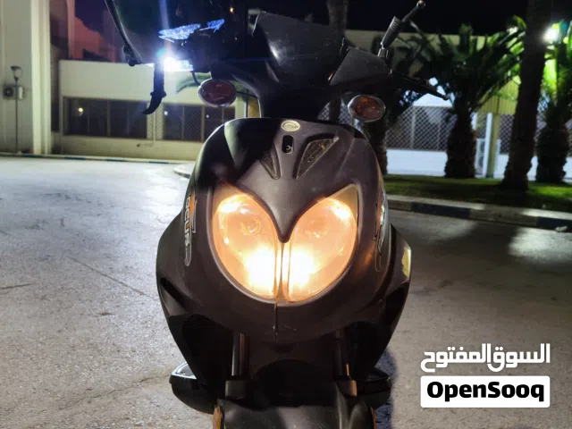 كيواي ميشيلة 80cc للبيع الموطو ماشاء الله ولع واطلع طول مش مغيرلها شي الا الكرسي جديد