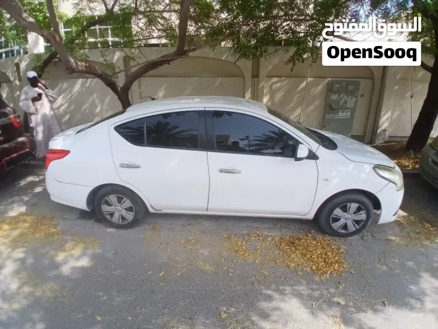 2015 Nissan Sunny Standard