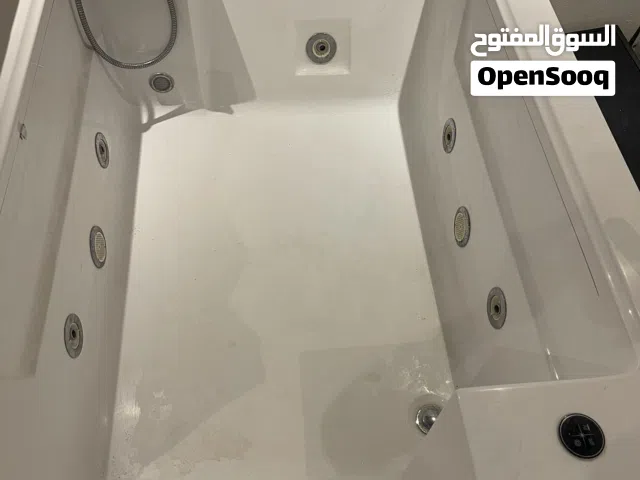 جاكوزي للبيع