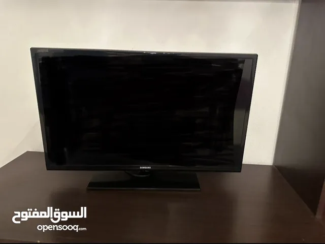 Samsung LCD 32 inch TV in Tripoli